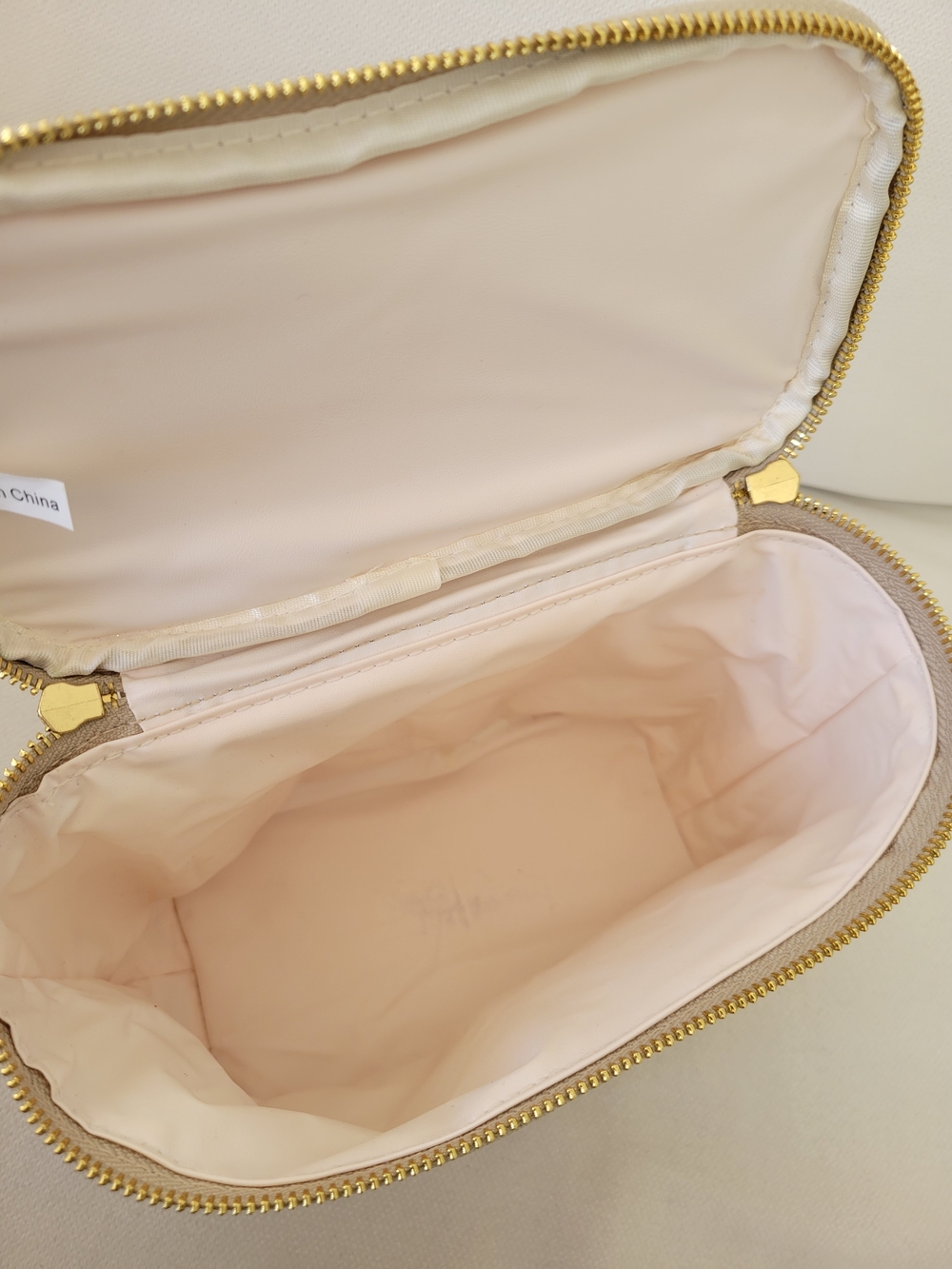 KATE SPADE Beige Polka Dot Out To Lunch Tote - Picture 2 of 4